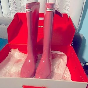 Hunter rainboots size 9 pink. Worn once.